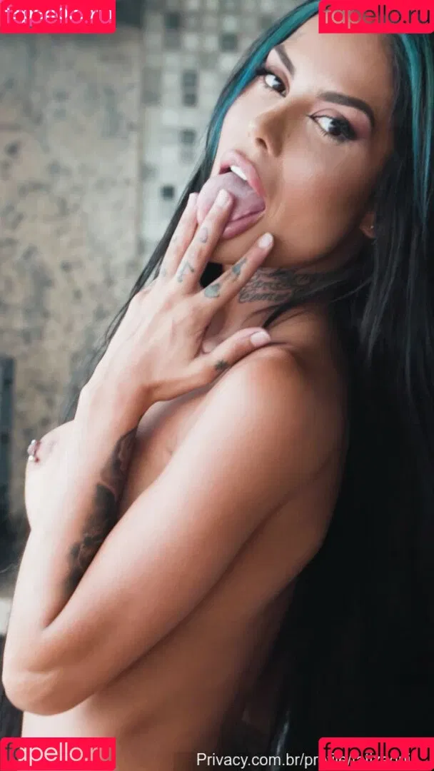 Tati Zaqui Onlyfans Photo Gallery 