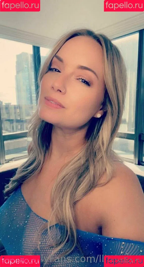 llittleeva Onlyfans Photo Gallery 