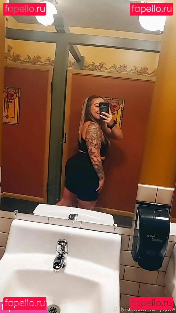 lexxyypnw Onlyfans Photo Gallery 