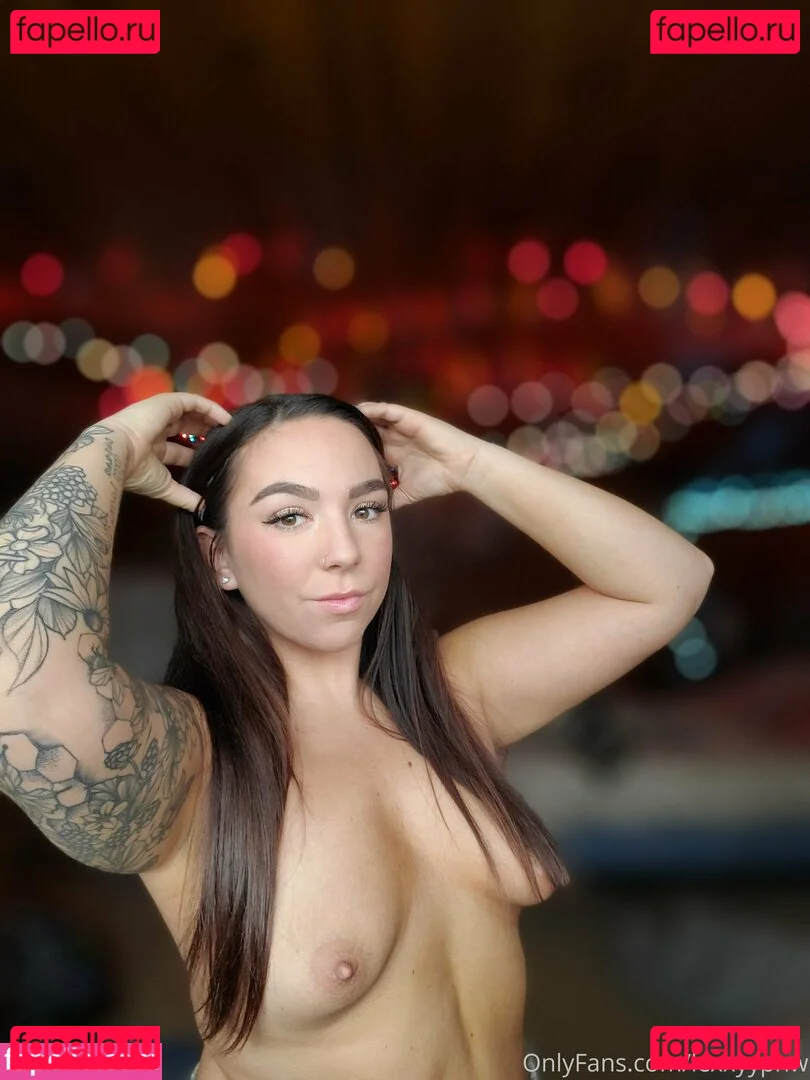 lexxyypnw Onlyfans Photo Gallery 