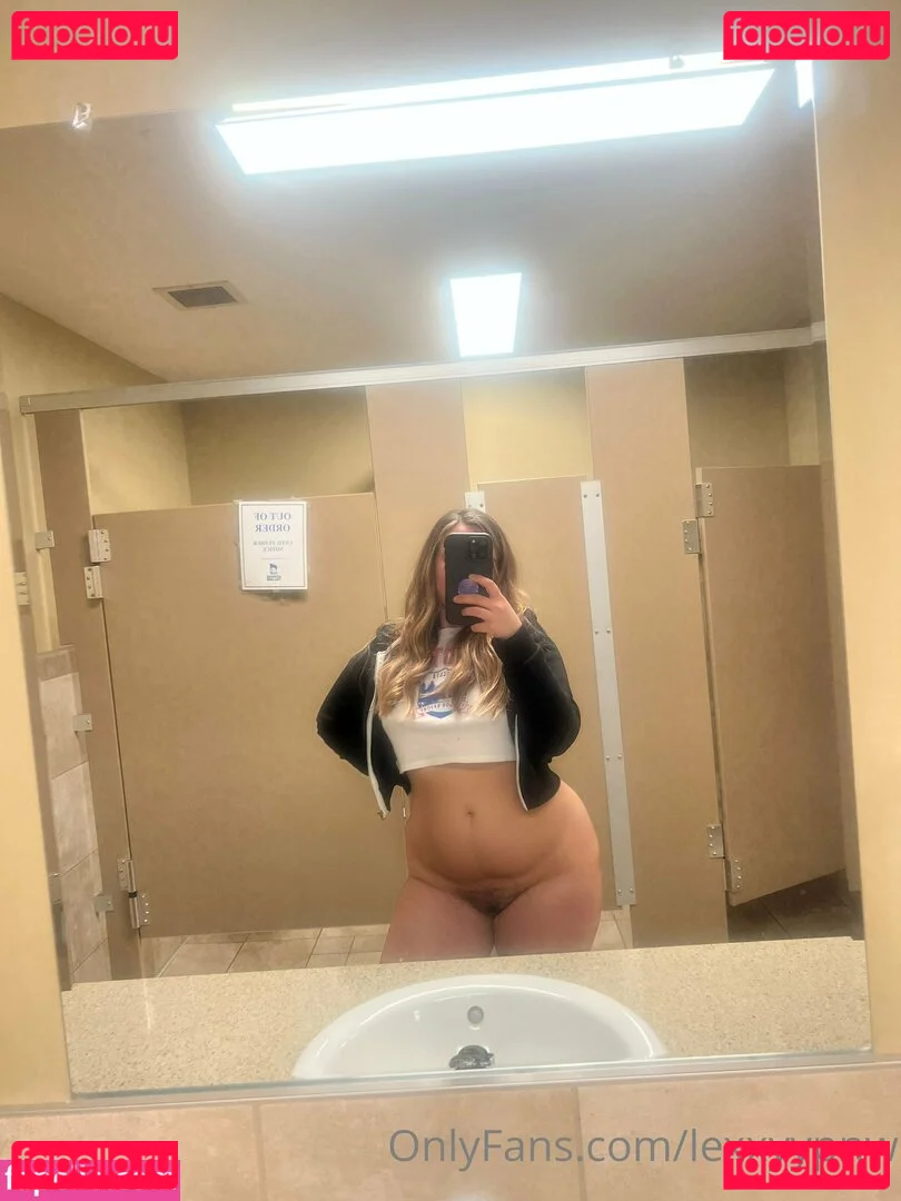 lexxyypnw Onlyfans Photo Gallery 