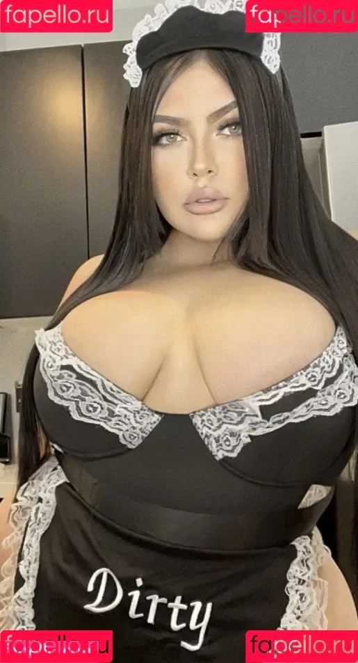 KatEstrada Onlyfans Photo Gallery 