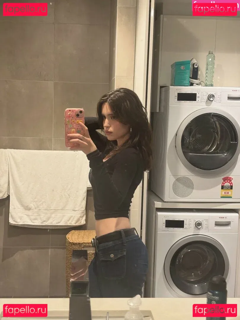 Mia Rodriguez Onlyfans Photo Gallery 