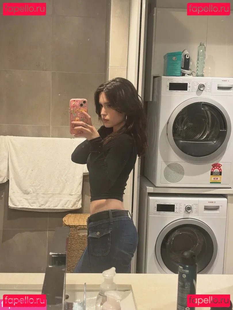 Mia Rodriguez Onlyfans Photo Gallery 