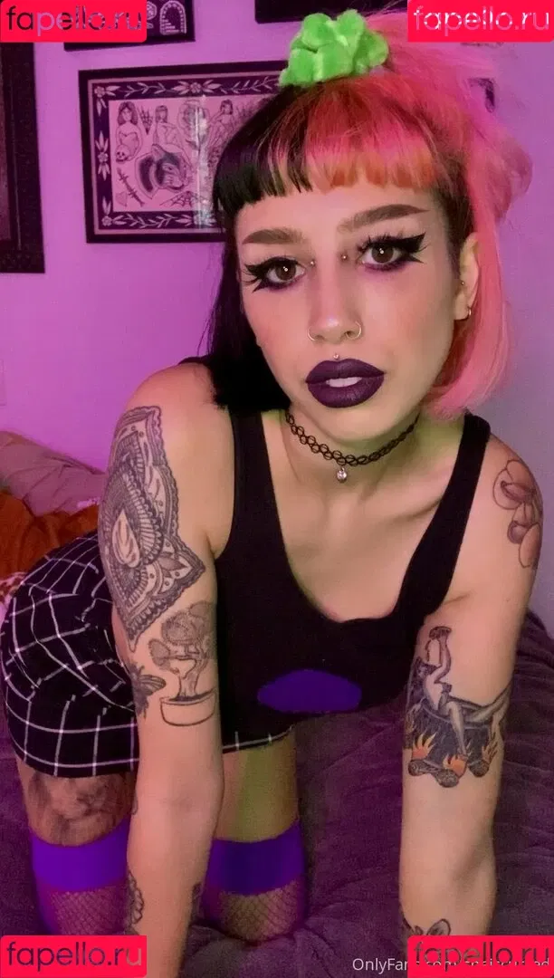 sheiscursed Onlyfans Photo Gallery 