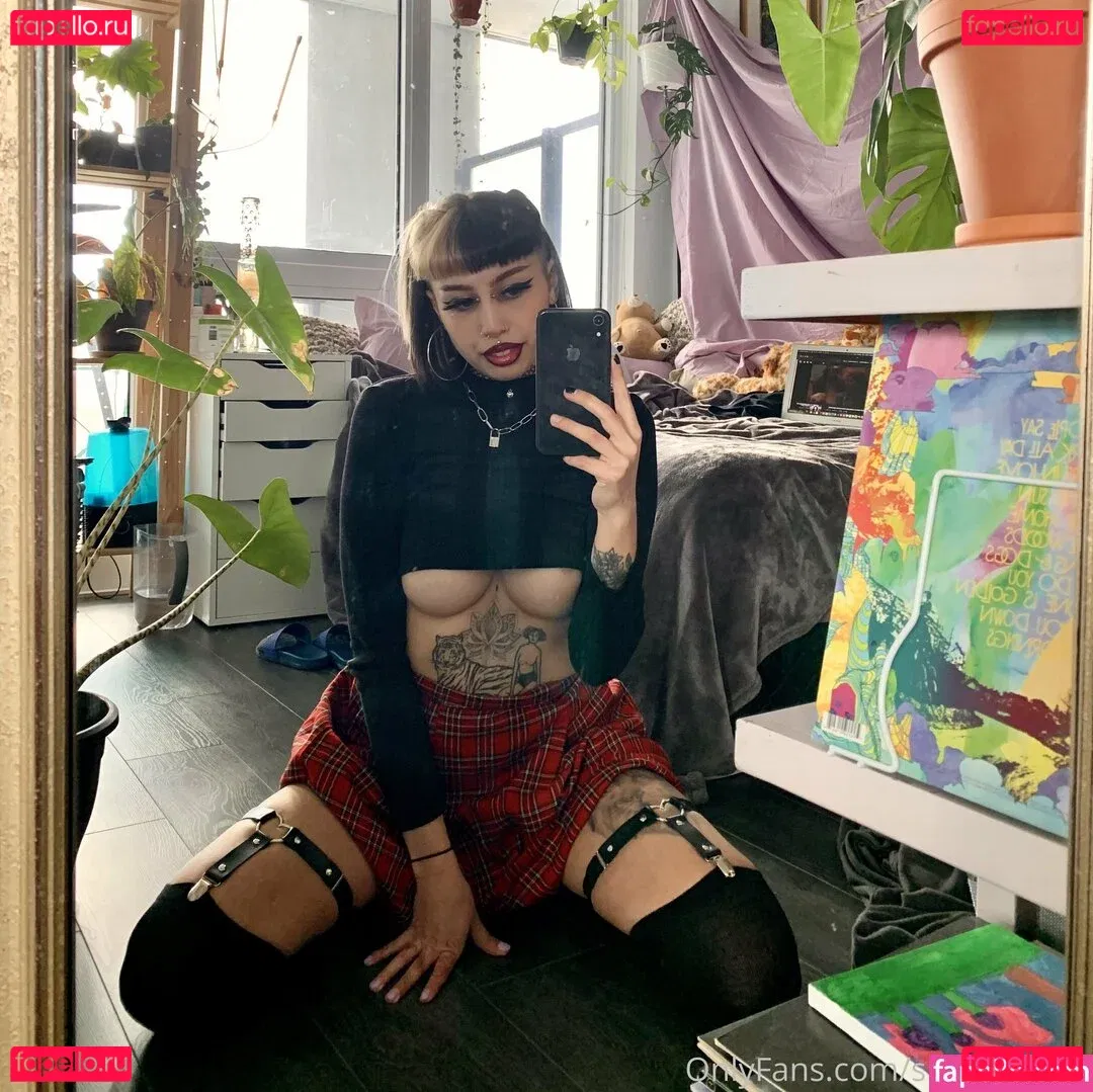 sheiscursed Onlyfans Photo Gallery 