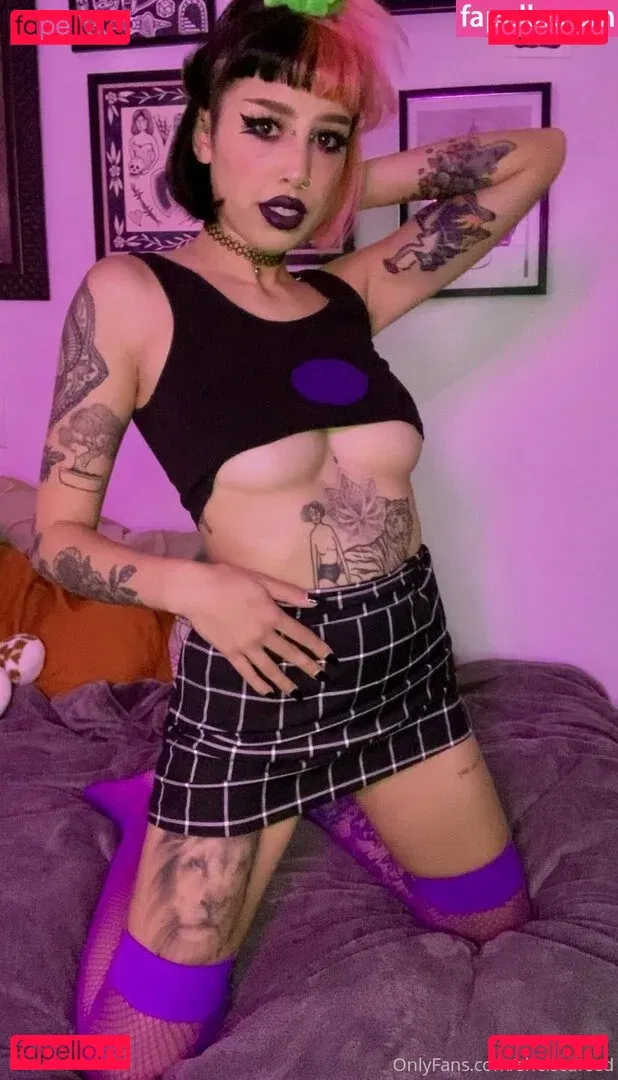 sheiscursed Onlyfans Photo Gallery 
