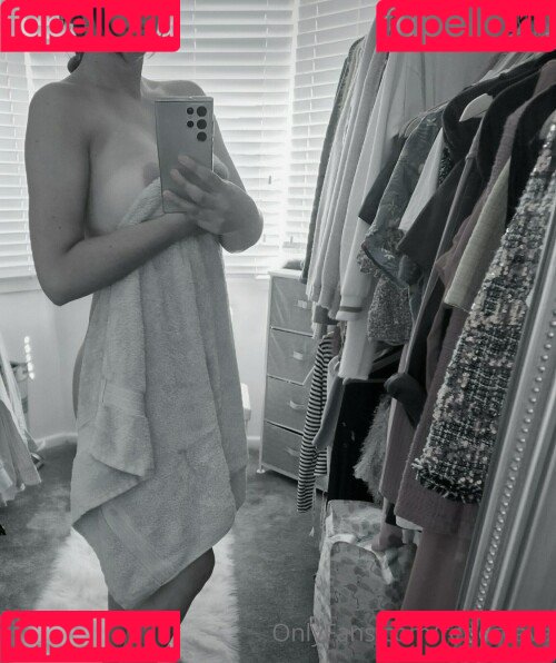 rebeccava Onlyfans Photo Gallery 