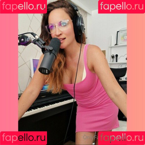 rebeccava Onlyfans Photo Gallery 