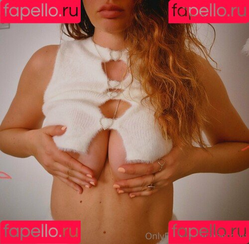 rebeccava Onlyfans Photo Gallery 