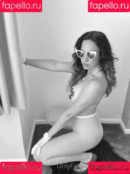 rebeccava Onlyfans Photo Gallery 