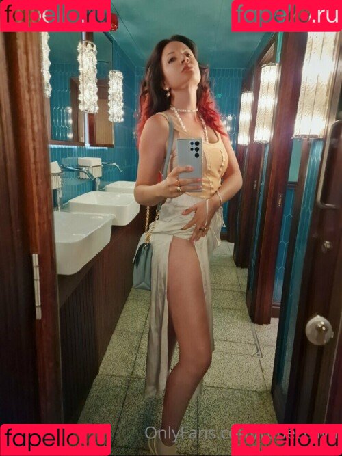 rebeccava Onlyfans Photo Gallery 