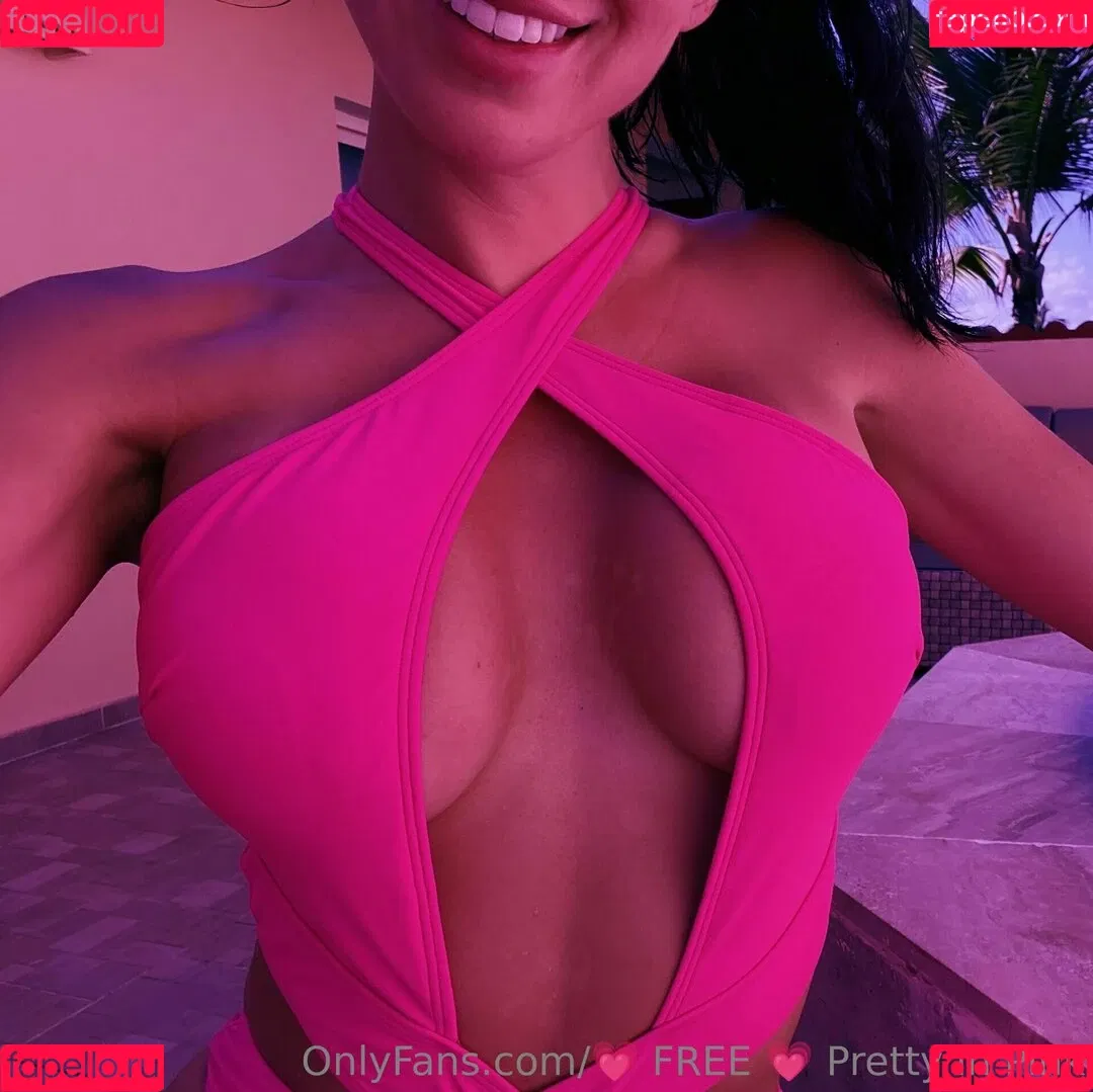 prettyinpinkxoxfree Onlyfans Photo Gallery 