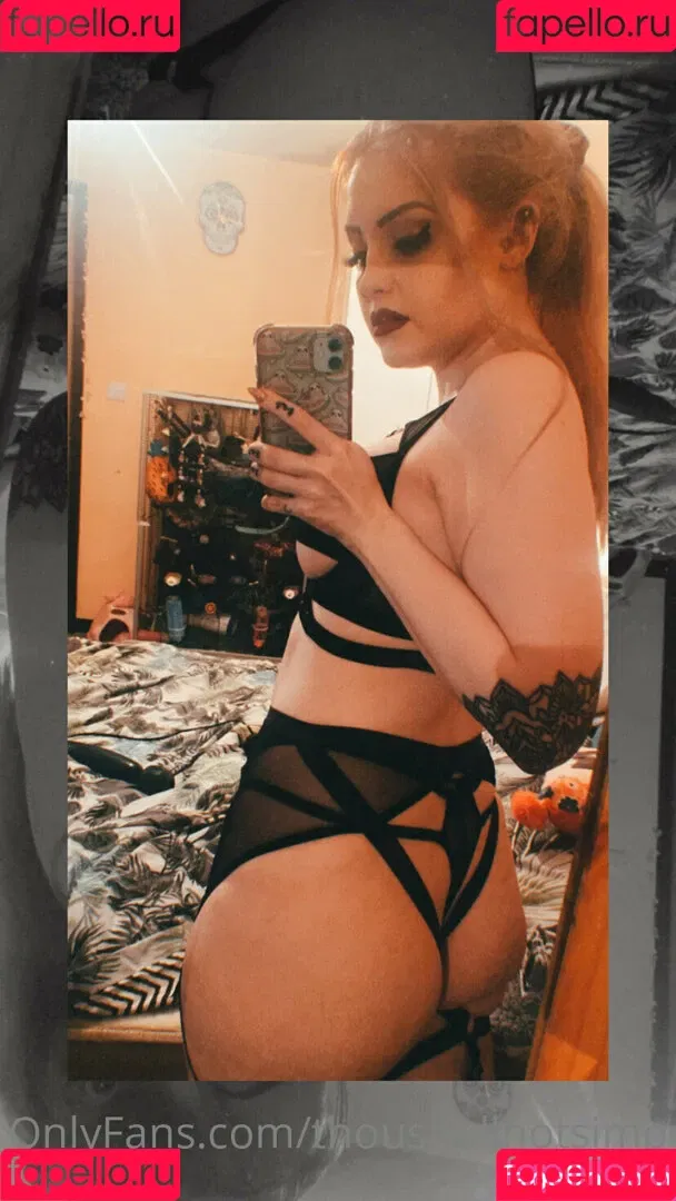 thoushallnotsimp Onlyfans Photo Gallery 
