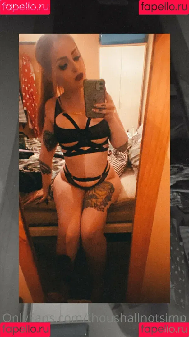 thoushallnotsimp Onlyfans Photo Gallery 