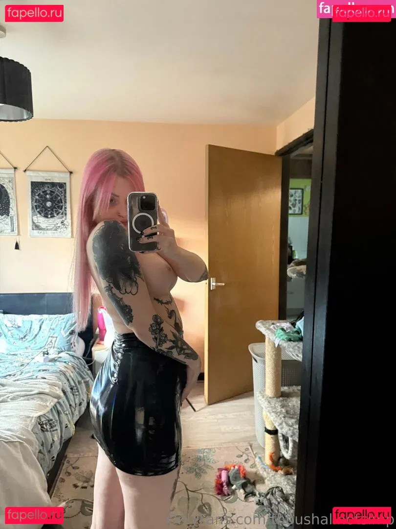 thoushallnotsimp Onlyfans Photo Gallery 