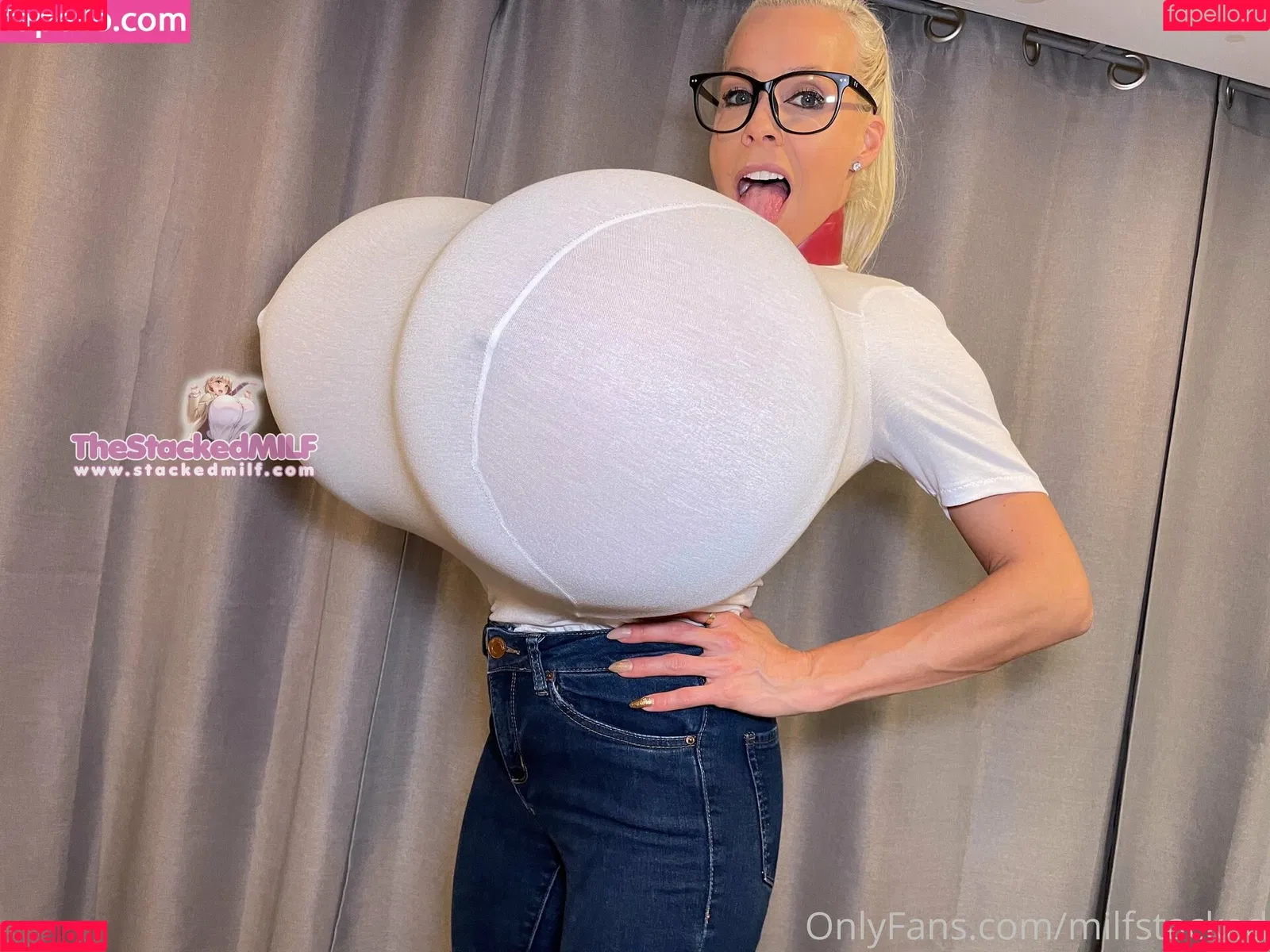 thebustysasha Onlyfans Photo Gallery 