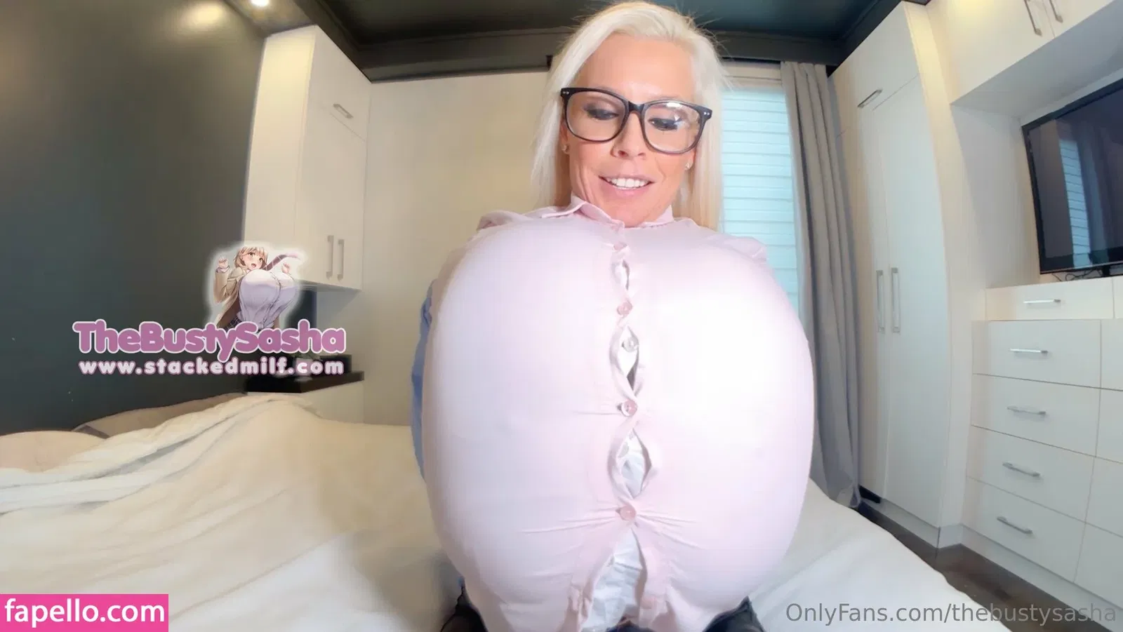 thebustysasha Onlyfans Photo Gallery 