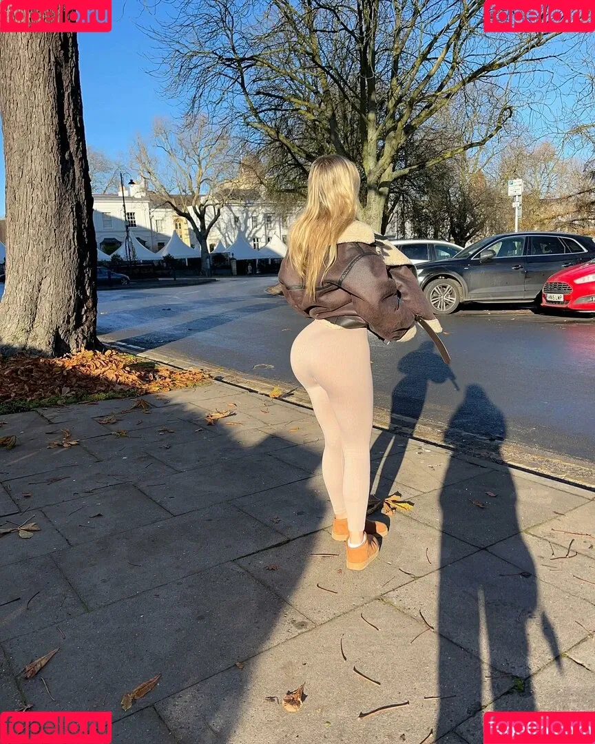 Evie Garbe Onlyfans Photo Gallery 
