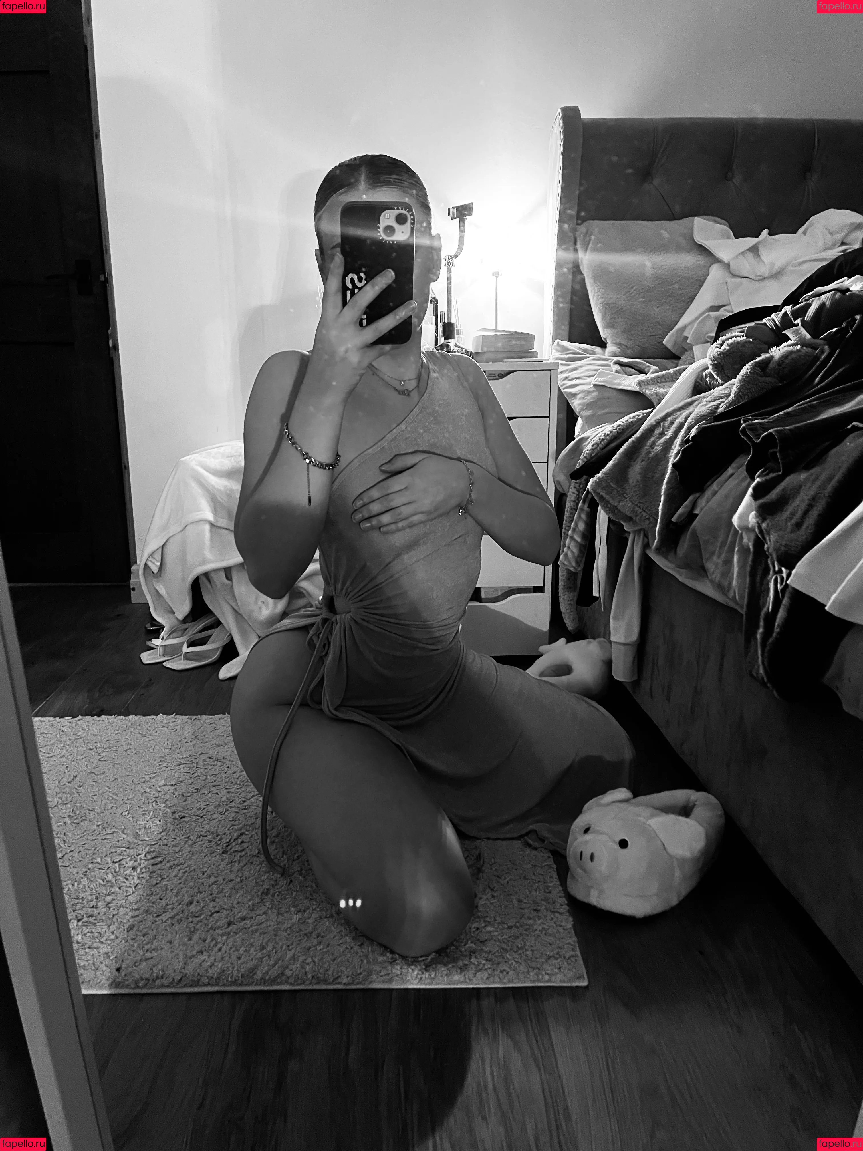 Evie Garbe Onlyfans Photo Gallery 