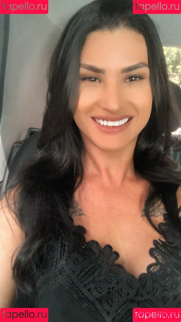 Alinne Garcia Onlyfans Photo Gallery 