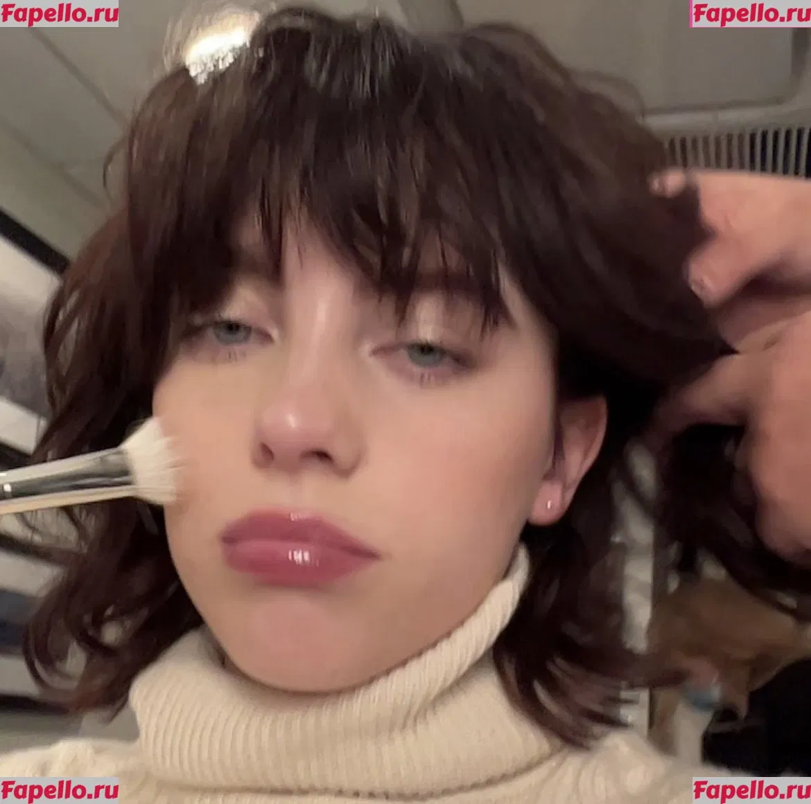 Billie Eilish Onlyfans Photo Gallery 