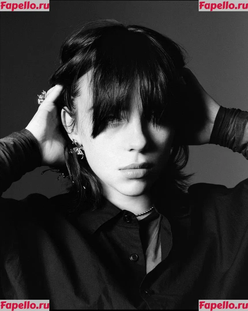 Billie Eilish Onlyfans Photo Gallery 