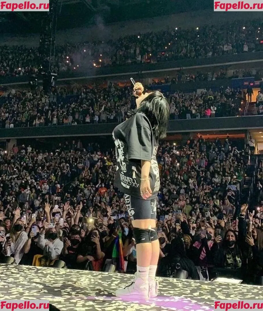 Billie Eilish Onlyfans Photo Gallery 
