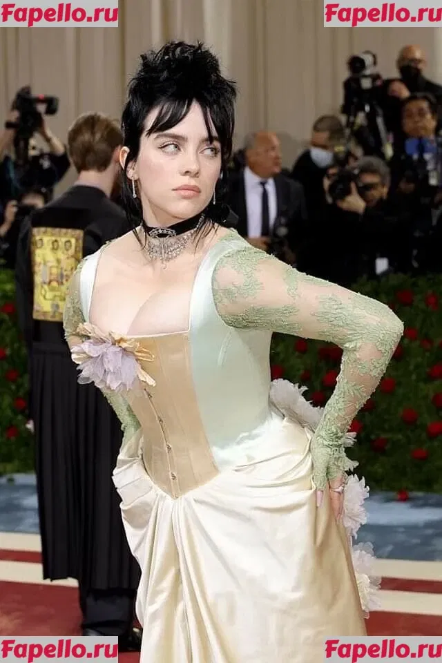 Billie Eilish Onlyfans Photo Gallery 