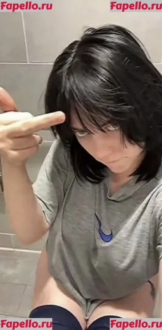 Billie Eilish Onlyfans Photo Gallery 