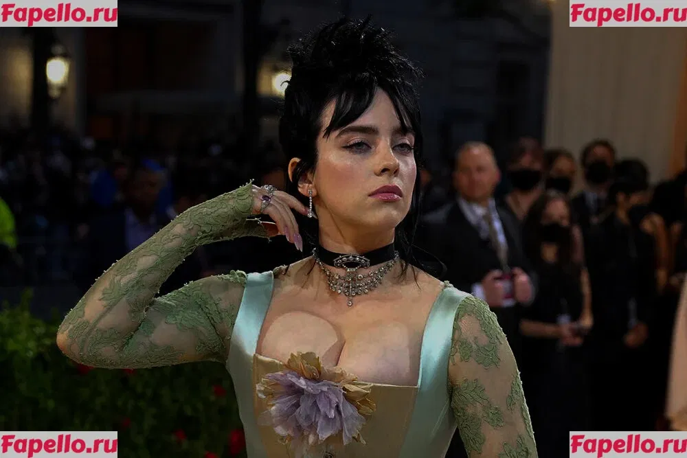 Billie Eilish Onlyfans Photo Gallery 