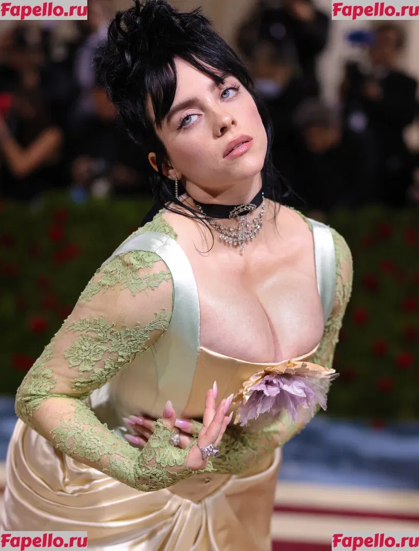 Billie Eilish Onlyfans Photo Gallery 