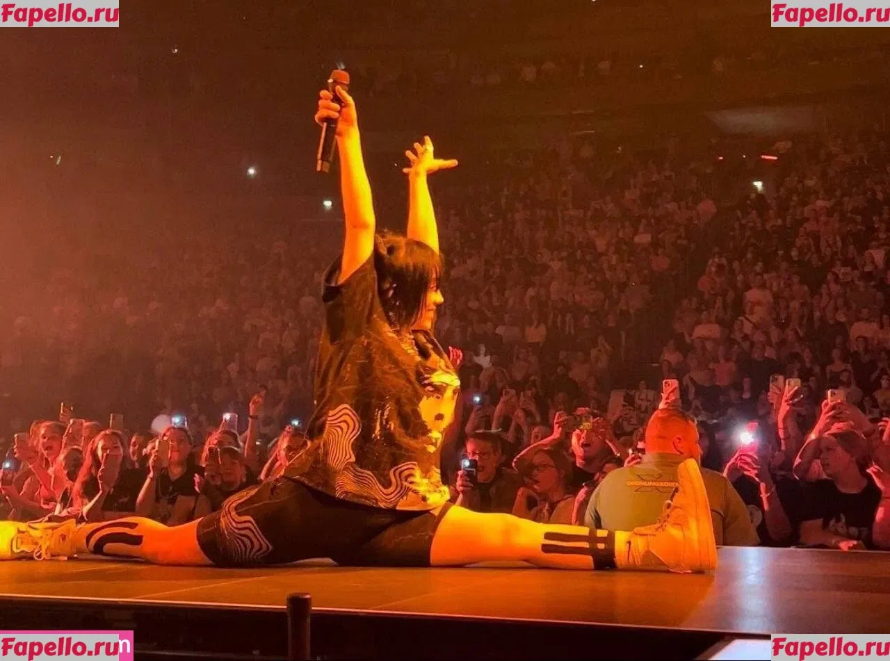 Billie Eilish Onlyfans Photo Gallery 