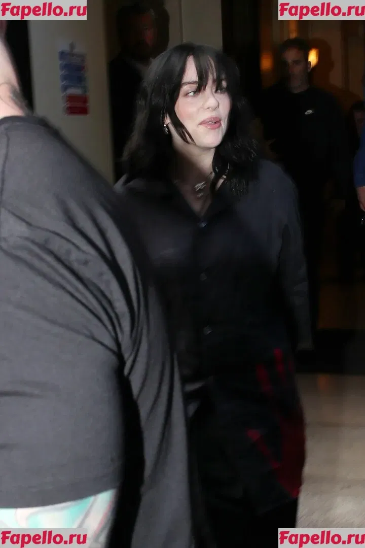 Billie Eilish Onlyfans Photo Gallery 