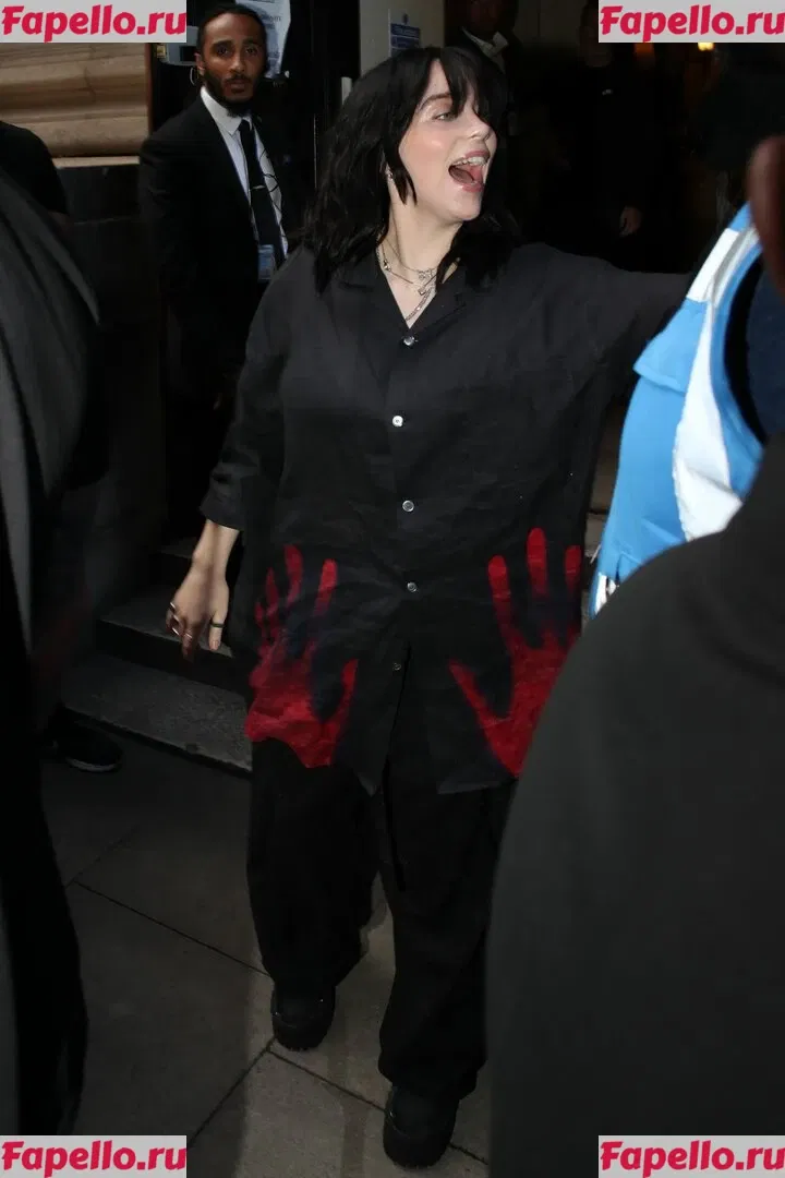 Billie Eilish Onlyfans Photo Gallery 