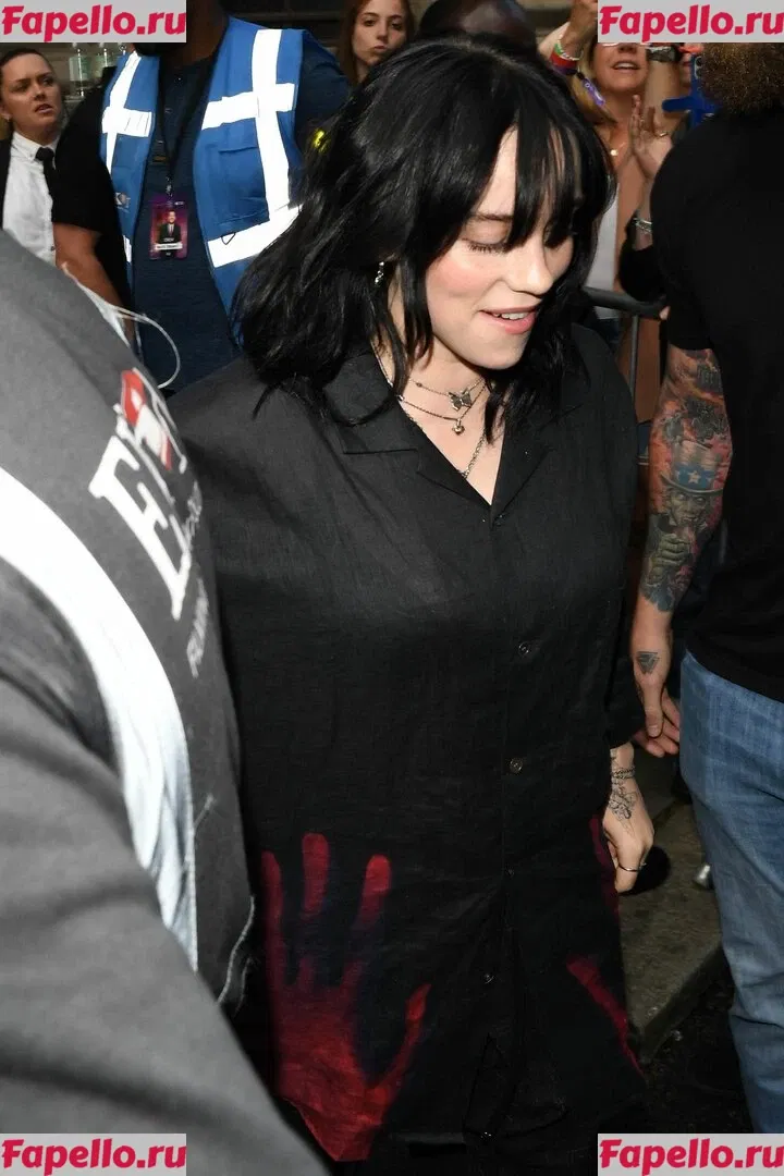 Billie Eilish Onlyfans Photo Gallery 