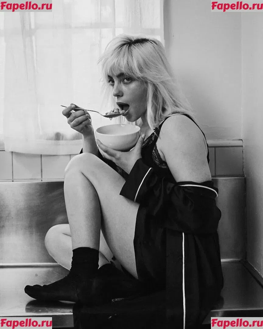 Billie Eilish Onlyfans Photo Gallery 