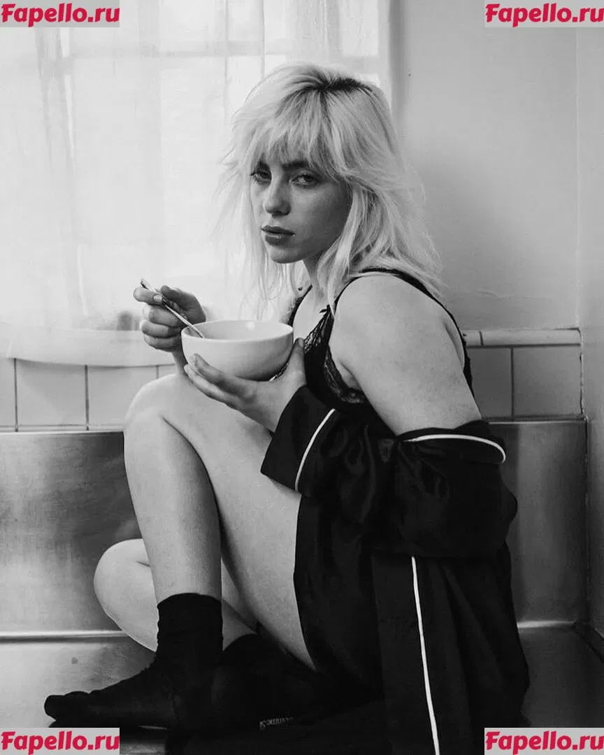 Billie Eilish Onlyfans Photo Gallery 