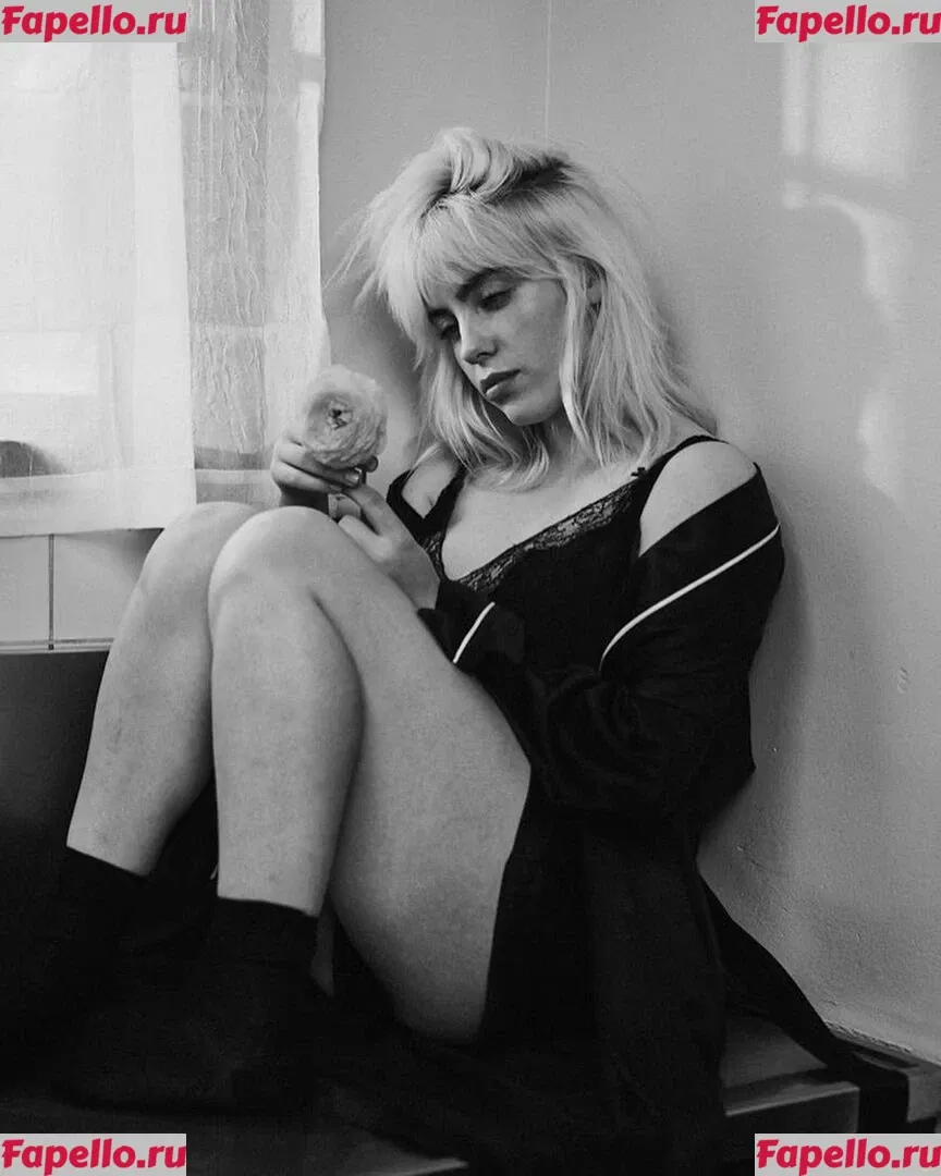 Billie Eilish Onlyfans Photo Gallery 