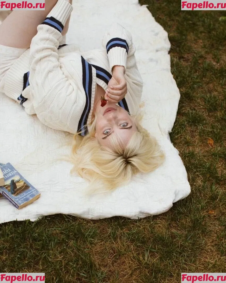 Billie Eilish Onlyfans Photo Gallery 