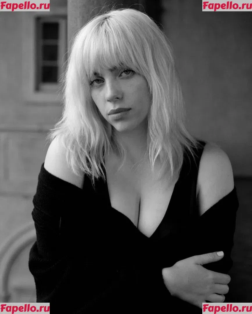 Billie Eilish Onlyfans Photo Gallery 