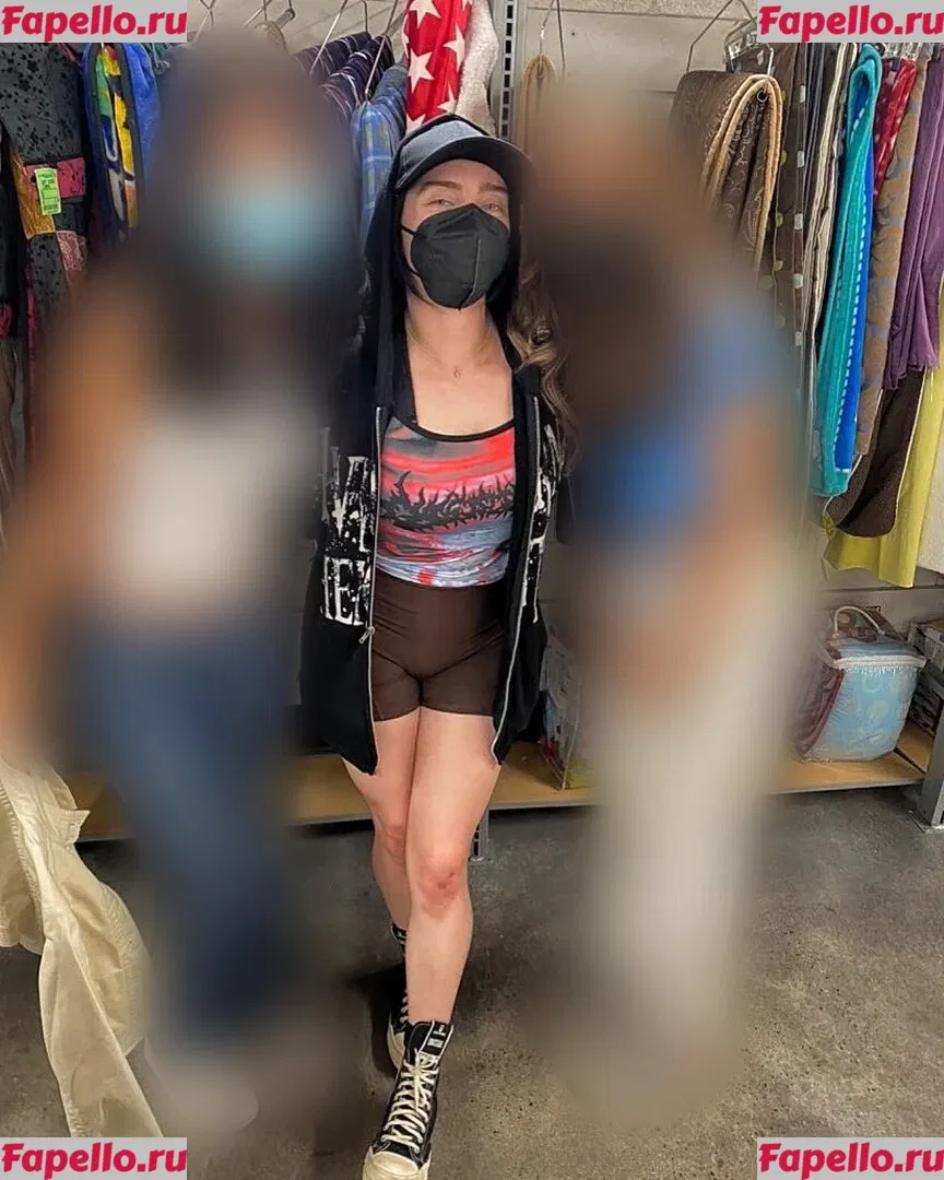 Billie Eilish Onlyfans Photo Gallery 