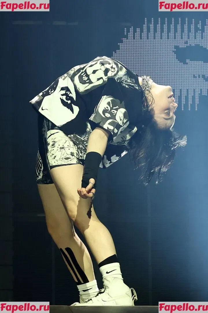Billie Eilish Onlyfans Photo Gallery 