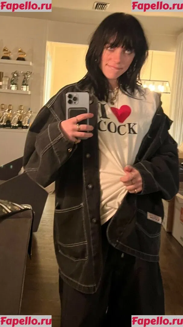 Billie Eilish Onlyfans Photo Gallery 