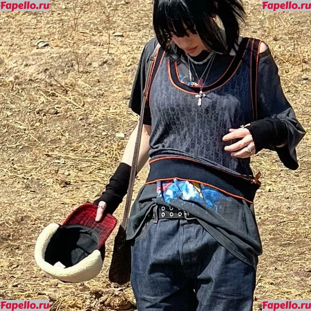 Billie Eilish Onlyfans Photo Gallery 