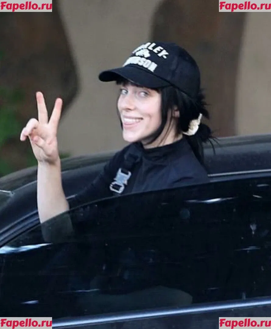 Billie Eilish Onlyfans Photo Gallery 