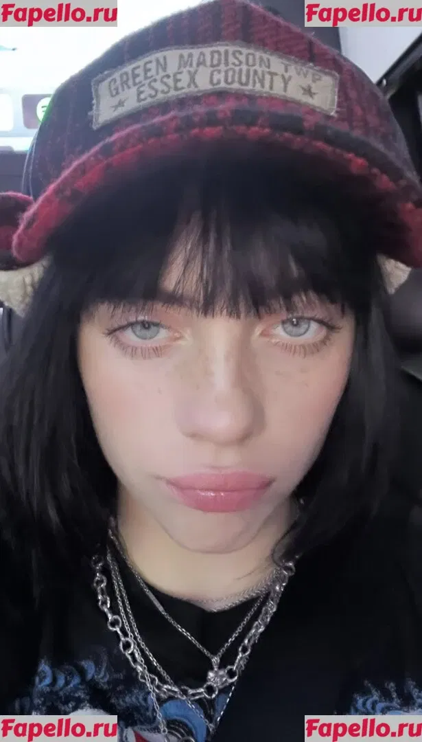 Billie Eilish Onlyfans Photo Gallery 