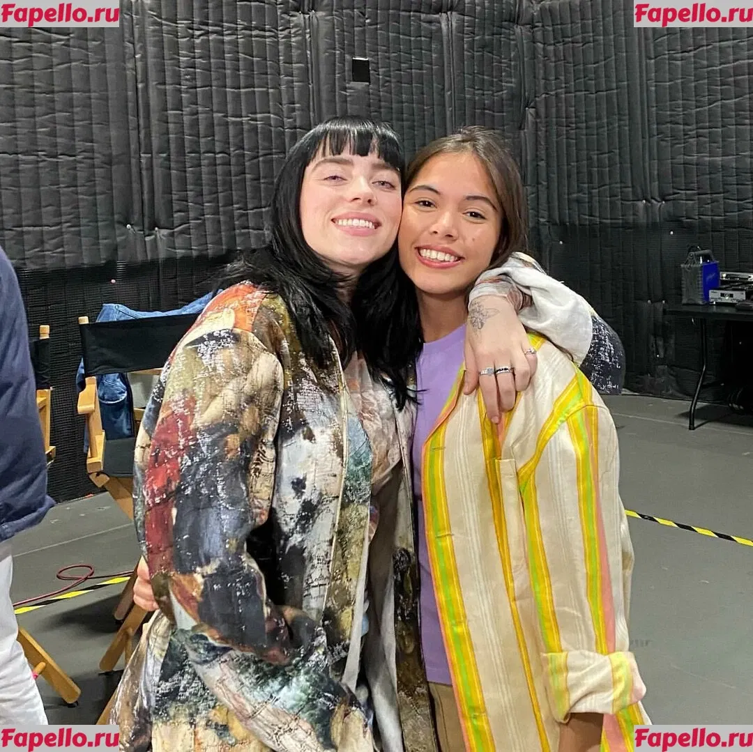 Billie Eilish Onlyfans Photo Gallery 