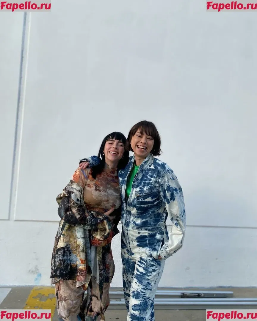Billie Eilish Onlyfans Photo Gallery 