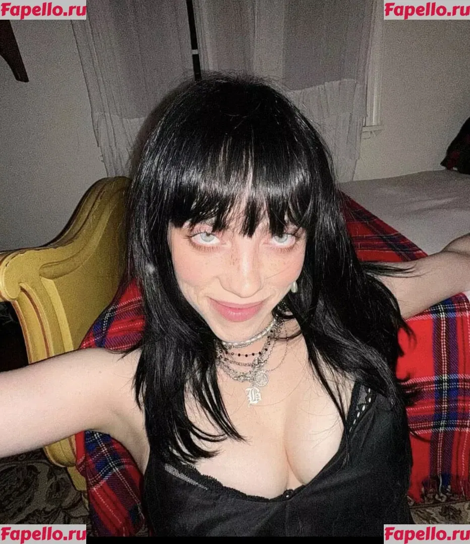 Billie Eilish Onlyfans Photo Gallery 